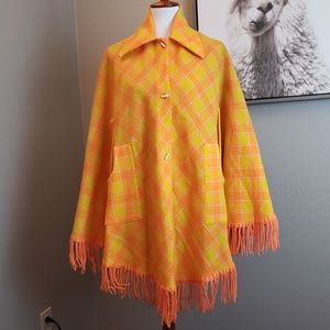 🍂Vintage Checkered Cape 🍂